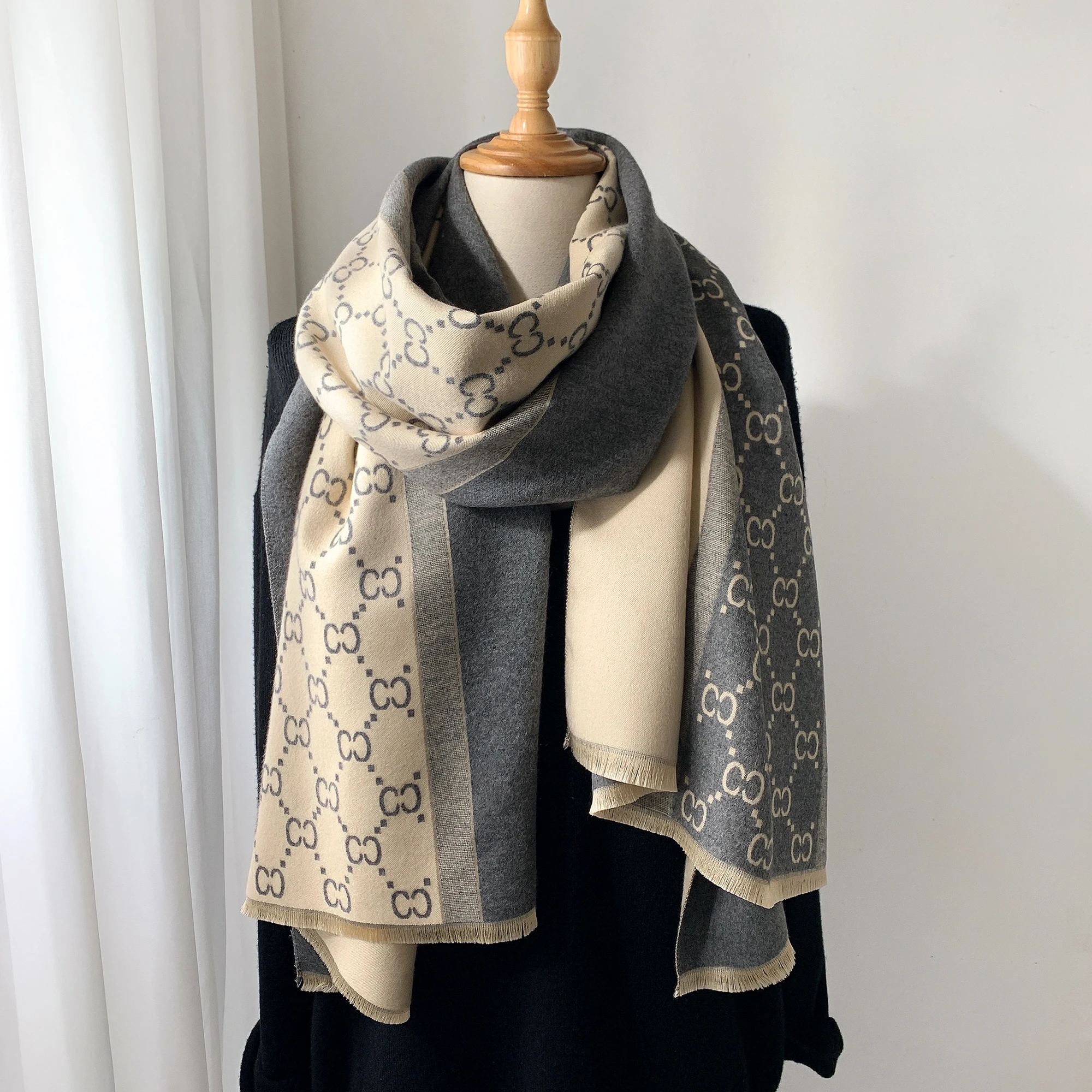 2025 Autumn and Winter New Eur - Wool Scarf Men incelemesi ve fiyatı
